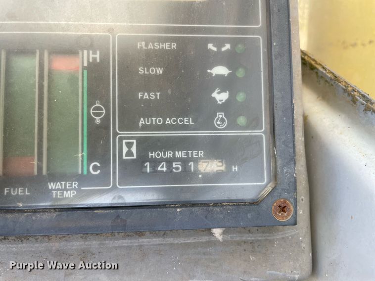 image for item NT9523 Kobelco SK200  excavator