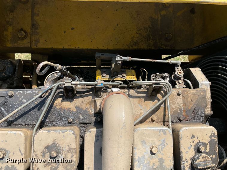 image for item NT9523 Kobelco SK200  excavator