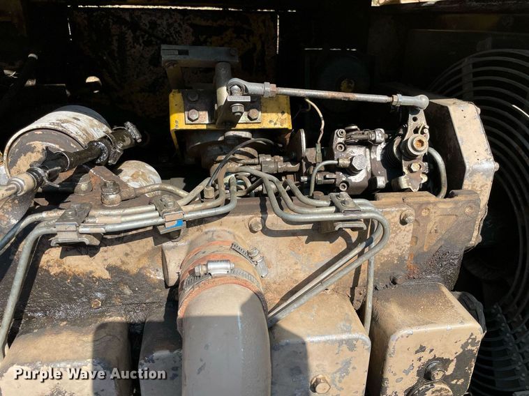 image for item NT9523 Kobelco SK200  excavator