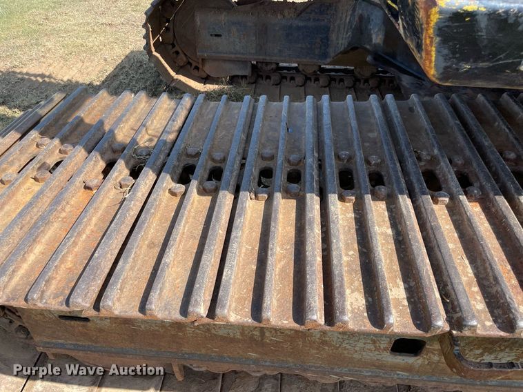 image for item NT9523 Kobelco SK200  excavator