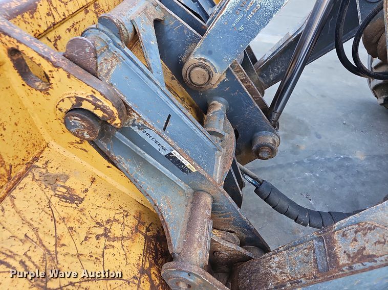 image for item NT9957 2013 John Deere 310SK  backhoe