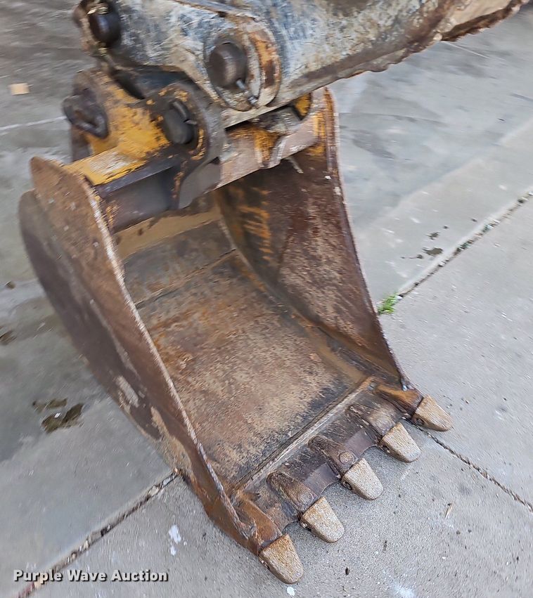 image for item NT9957 2013 John Deere 310SK  backhoe