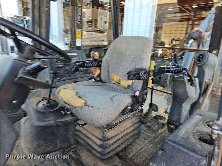 image for item NT9957 2013 John Deere 310SK  backhoe