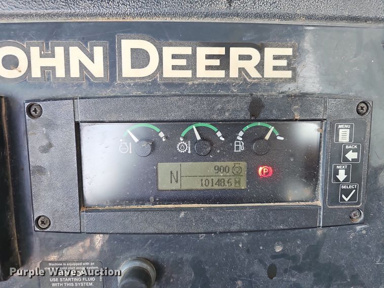 image for item NT9957 2013 John Deere 310SK  backhoe