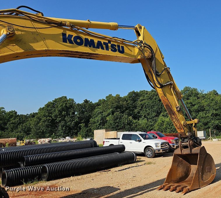 image for item NT9958 2013 Komatsu PC360LC-10  excavator