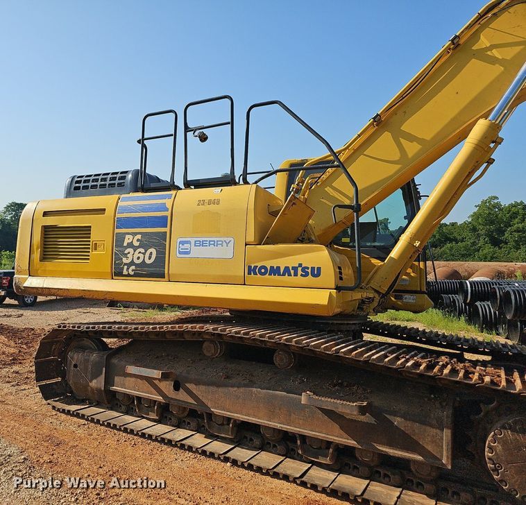image for item NT9958 2013 Komatsu PC360LC-10  excavator
