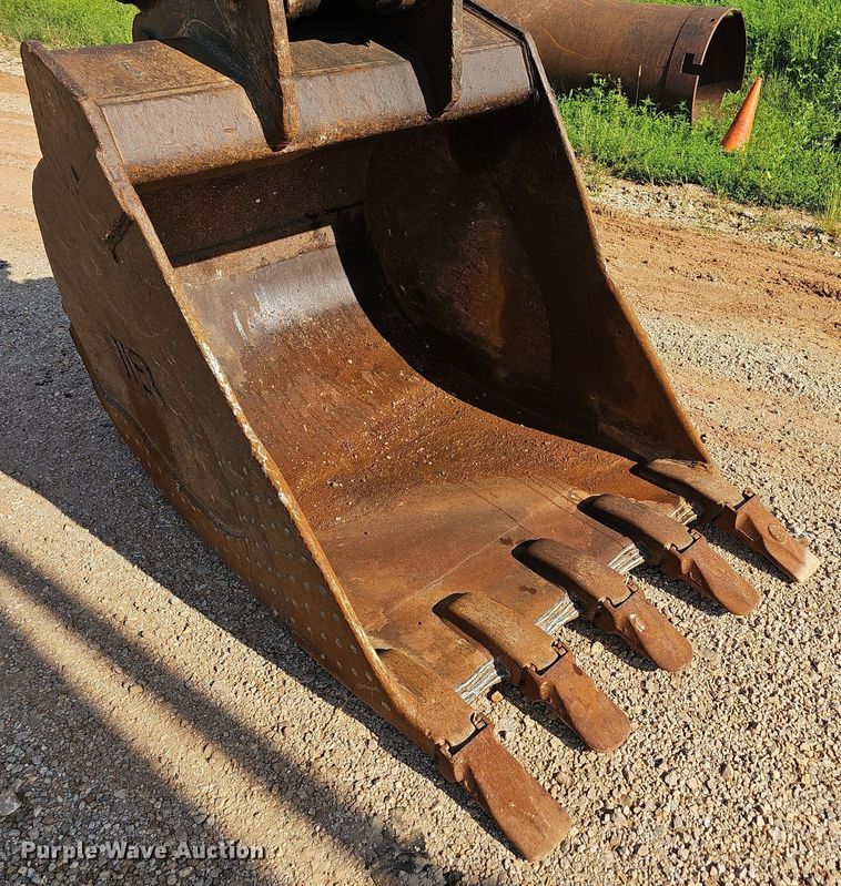 image for item NT9958 2013 Komatsu PC360LC-10  excavator