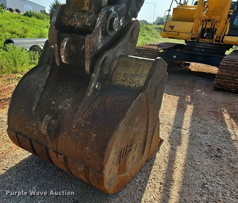 image for item NT9958 2013 Komatsu PC360LC-10  excavator