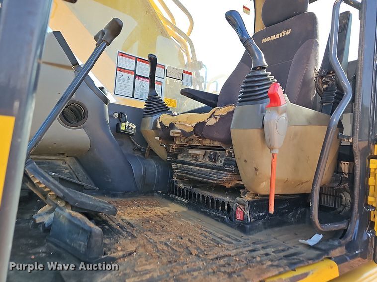 image for item NT9958 2013 Komatsu PC360LC-10  excavator