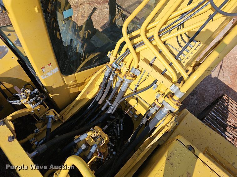 image for item NT9958 2013 Komatsu PC360LC-10  excavator