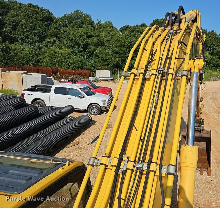 image for item NT9958 2013 Komatsu PC360LC-10  excavator