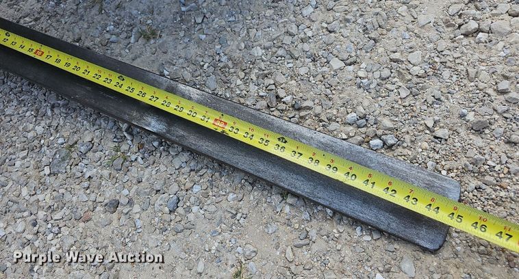 image for item NT9960 2005 Moffet M50  forklift