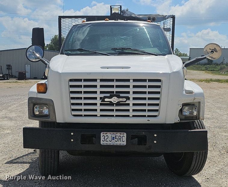 image for item NT9961 2005  Chevrolet C8500  flatbed truck