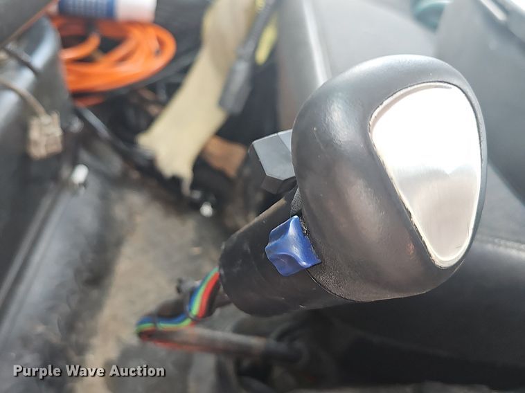 image for item NT9961 2005  Chevrolet C8500  flatbed truck