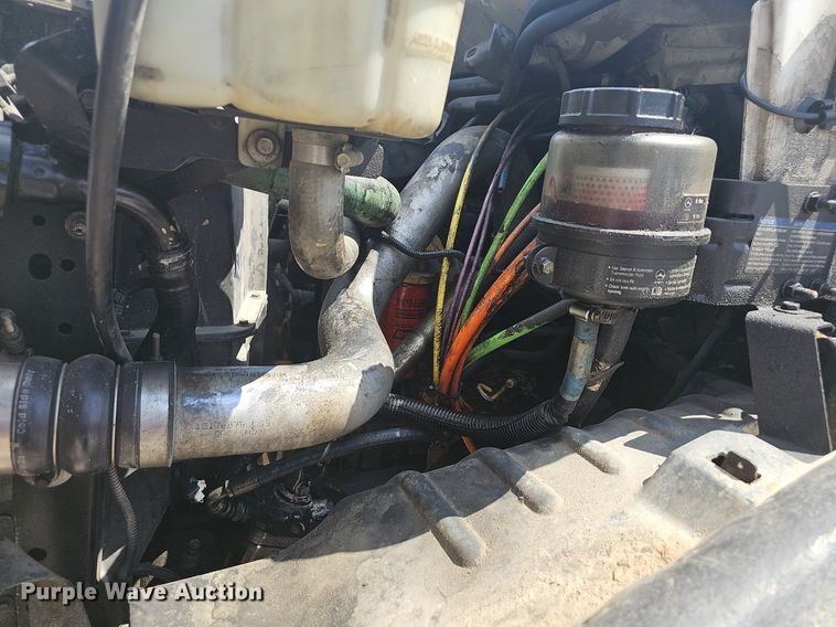 image for item NT9961 2005  Chevrolet C8500  flatbed truck