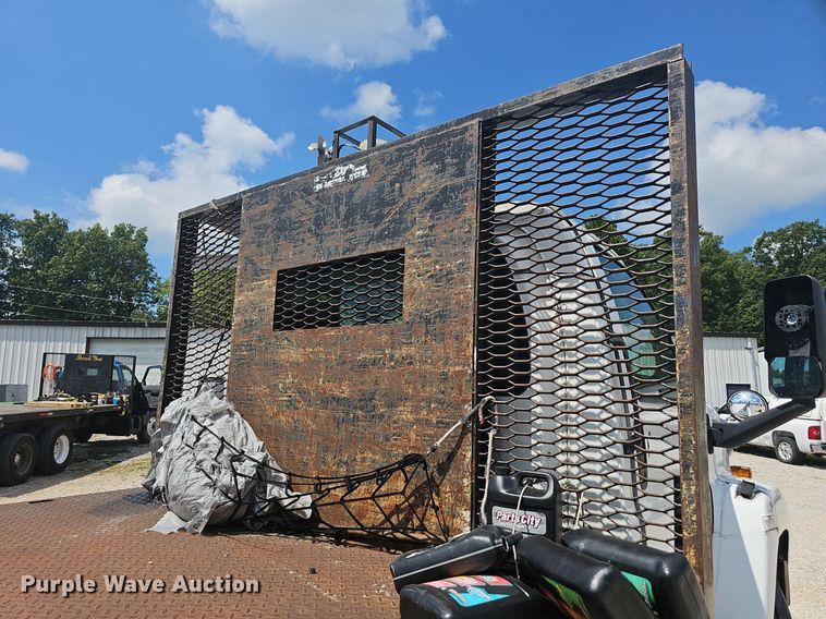 image for item NT9961 2005  Chevrolet C8500  flatbed truck