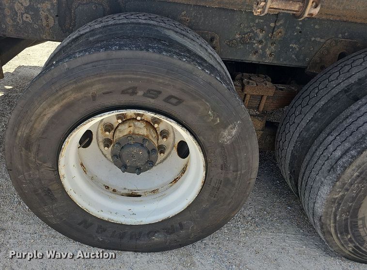 image for item NT9961 2005  Chevrolet C8500  flatbed truck