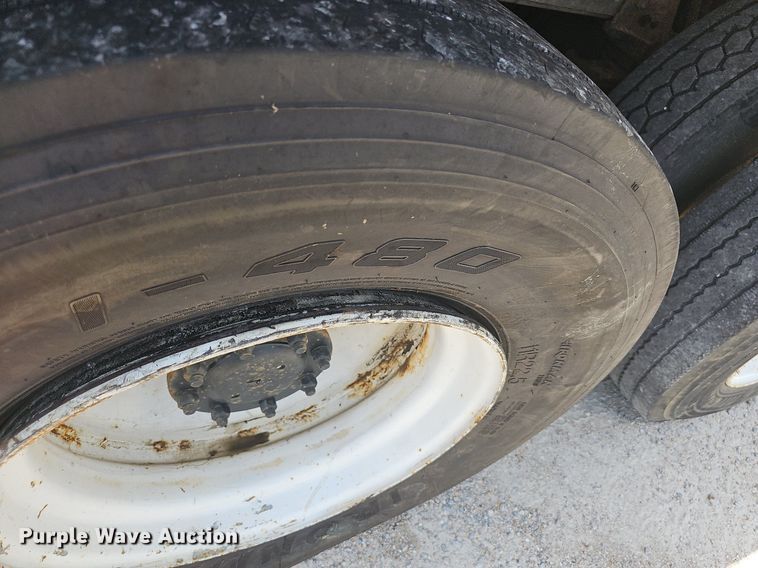 image for item NT9961 2005  Chevrolet C8500  flatbed truck