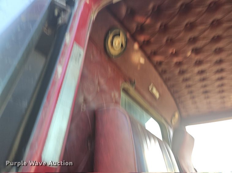 image for item NT9966 1993 Western Star 4964F  dump truck