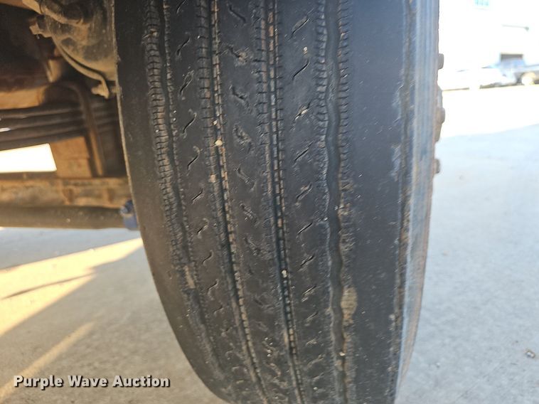 image for item NT9966 1993 Western Star 4964F  dump truck