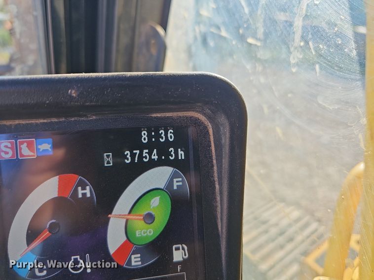 image for item NT9967 2018 Kobelco SK140SRLC-5  excavator