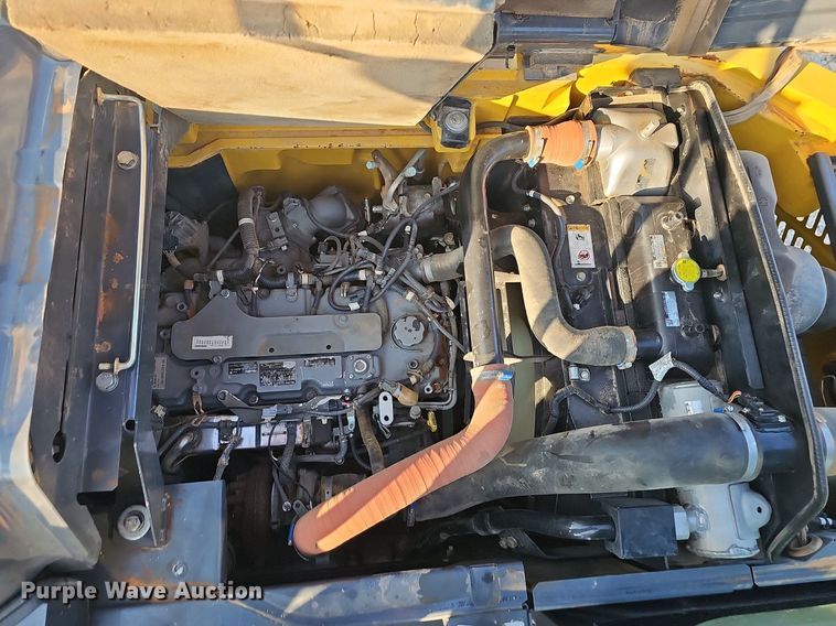 image for item NT9967 2018 Kobelco SK140SRLC-5  excavator