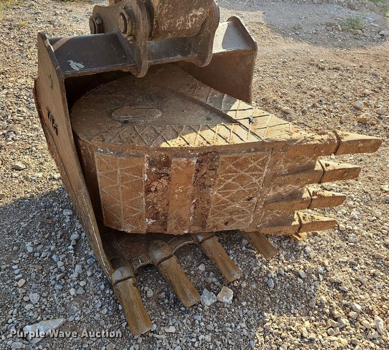 image for item NT9967 2018 Kobelco SK140SRLC-5  excavator