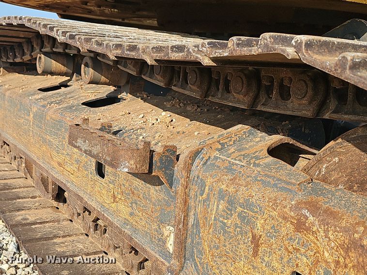 image for item NT9967 2018 Kobelco SK140SRLC-5  excavator