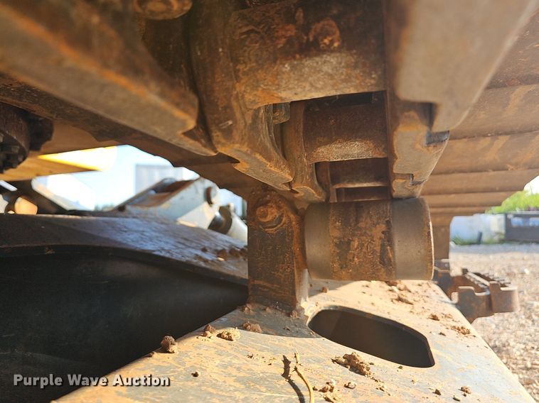 image for item NT9967 2018 Kobelco SK140SRLC-5  excavator