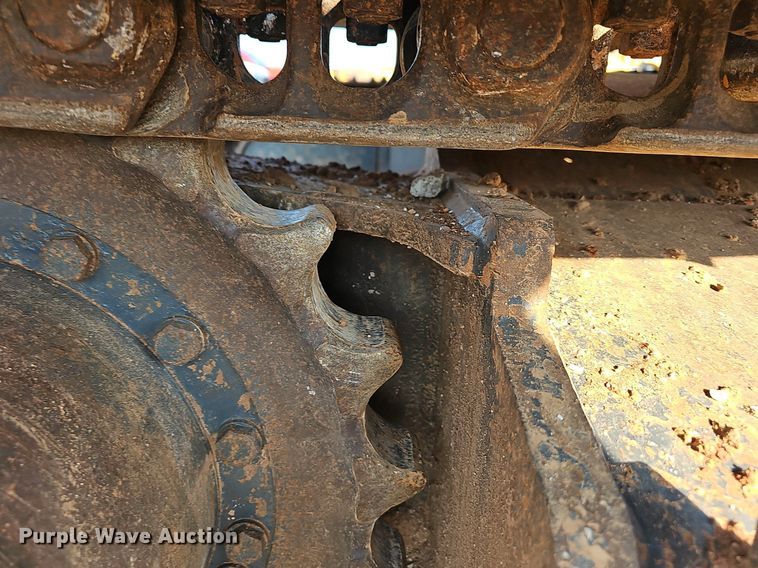 image for item NT9967 2018 Kobelco SK140SRLC-5  excavator