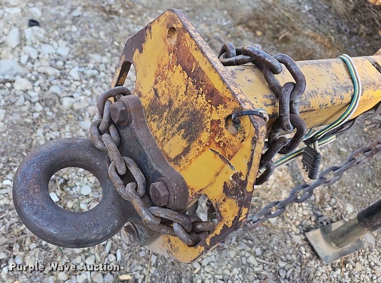 image for item NT9968 1991 Vermeer 1250BC  wood chipper