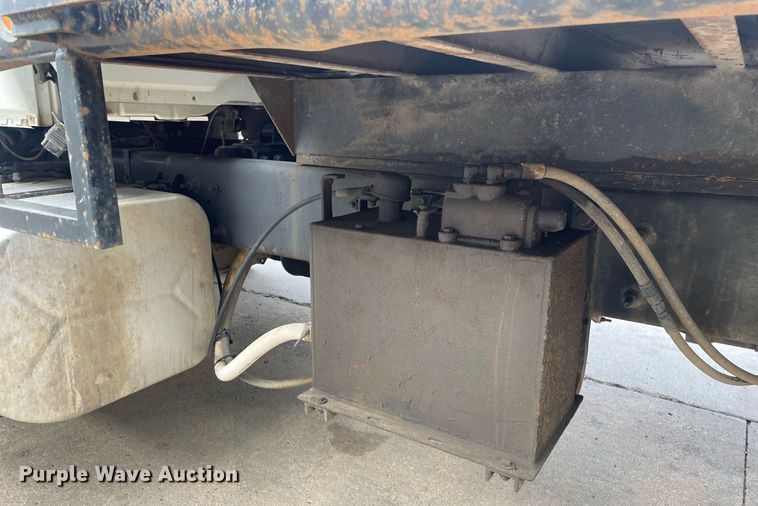 image for item NY9553 2012 International DuraStar 4300  dump flatbed truck