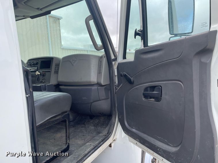 image for item NY9553 2012 International DuraStar 4300  dump flatbed truck