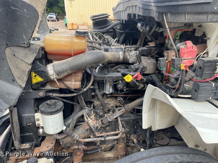 image for item NY9553 2012 International DuraStar 4300  dump flatbed truck