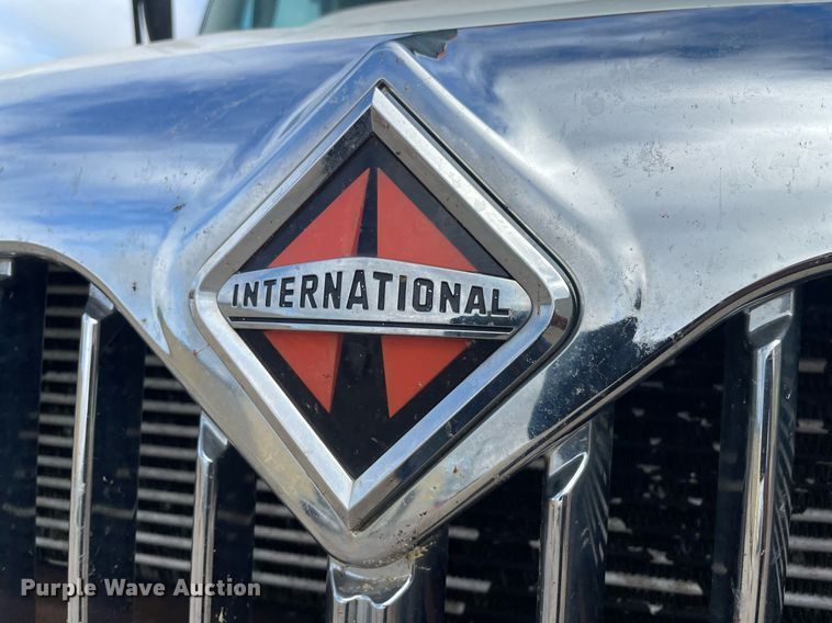 image for item NY9553 2012 International DuraStar 4300  dump flatbed truck