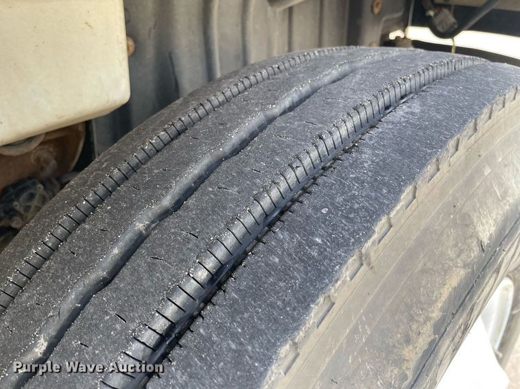 image for item NY9553 2012 International DuraStar 4300  dump flatbed truck