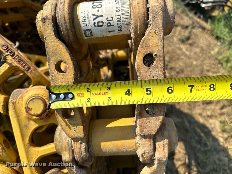 image for item OC9143 (4) Caterpillar roller chains