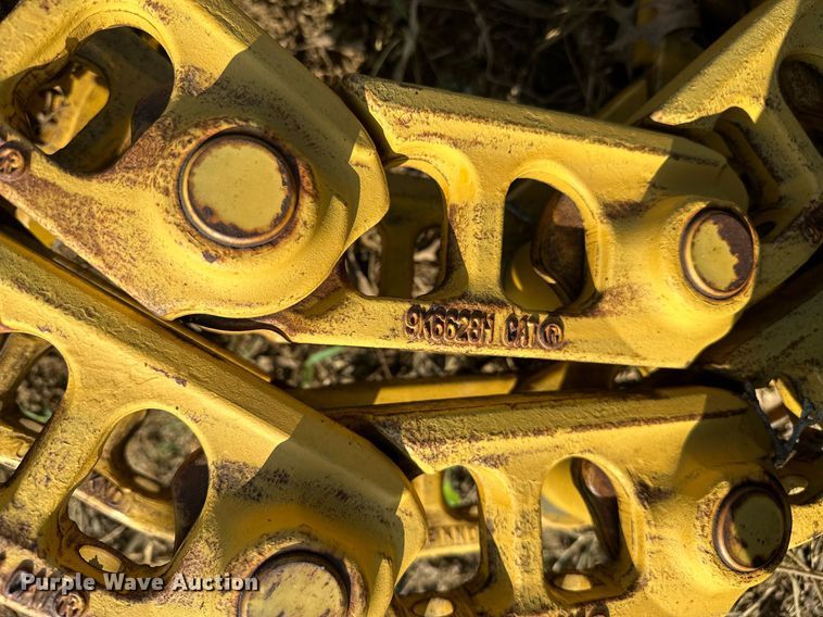 image for item OC9143 (4) Caterpillar roller chains