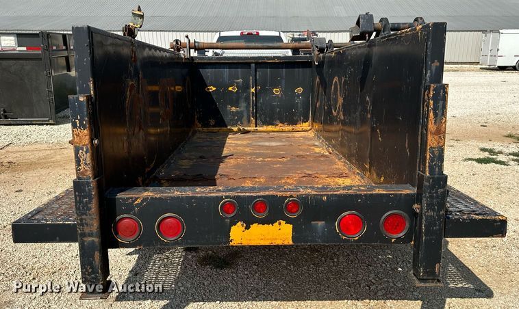 image for item OC9188 1989 Brooks Brothers  reel trailer