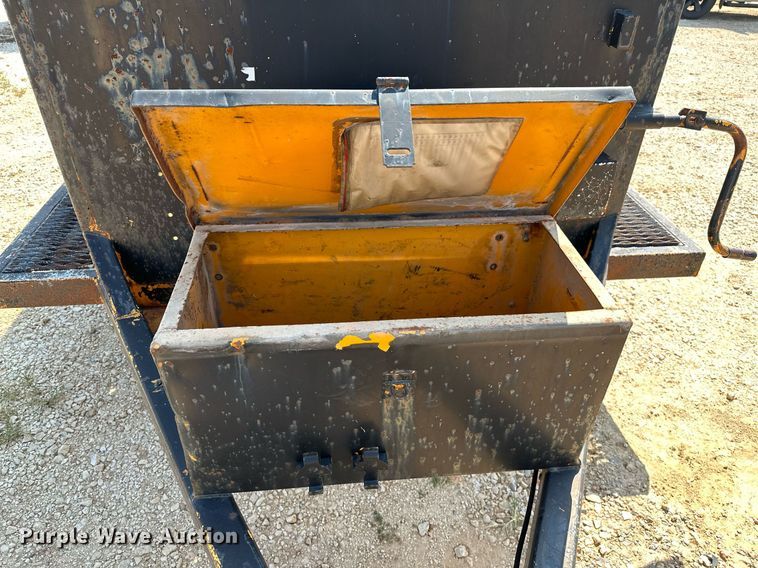 image for item OC9188 1989 Brooks Brothers  reel trailer