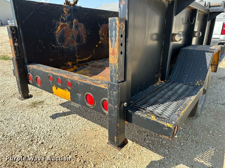 image for item OC9188 1989 Brooks Brothers  reel trailer