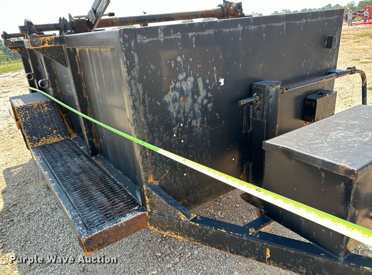 image for item OC9188 1989 Brooks Brothers  reel trailer