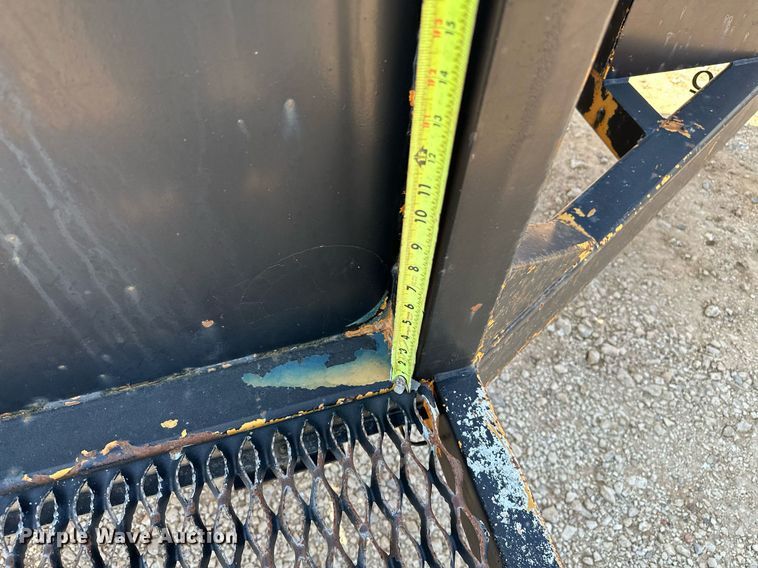 image for item OC9188 1989 Brooks Brothers  reel trailer