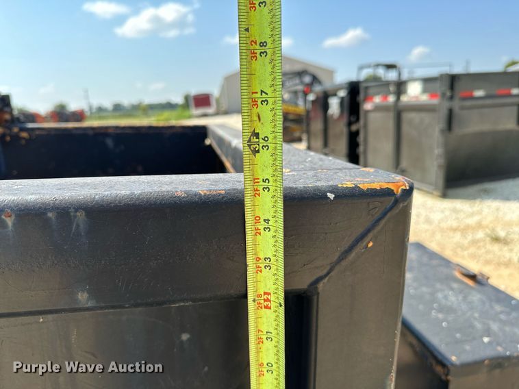 image for item OC9188 1989 Brooks Brothers  reel trailer