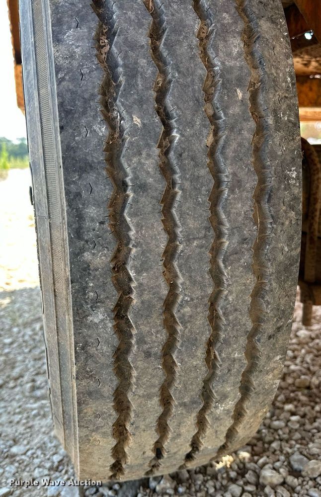 image for item OC9188 1989 Brooks Brothers  reel trailer