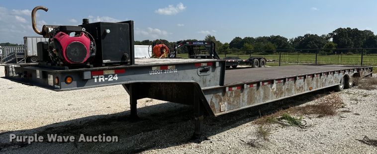 image for item OC9189 2000 Dakota Trail-EZE  drop deck equipment trailer