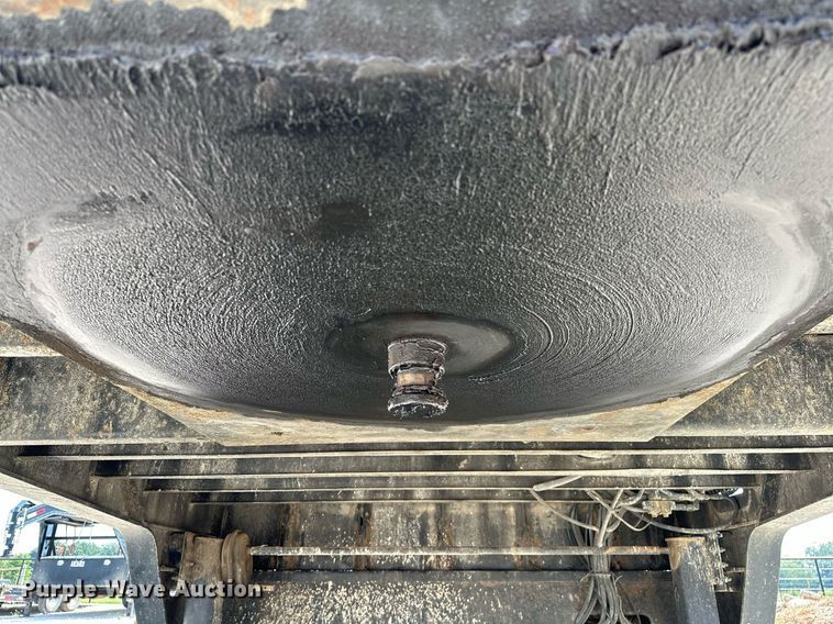 image for item OC9189 2000 Dakota Trail-EZE  drop deck equipment trailer