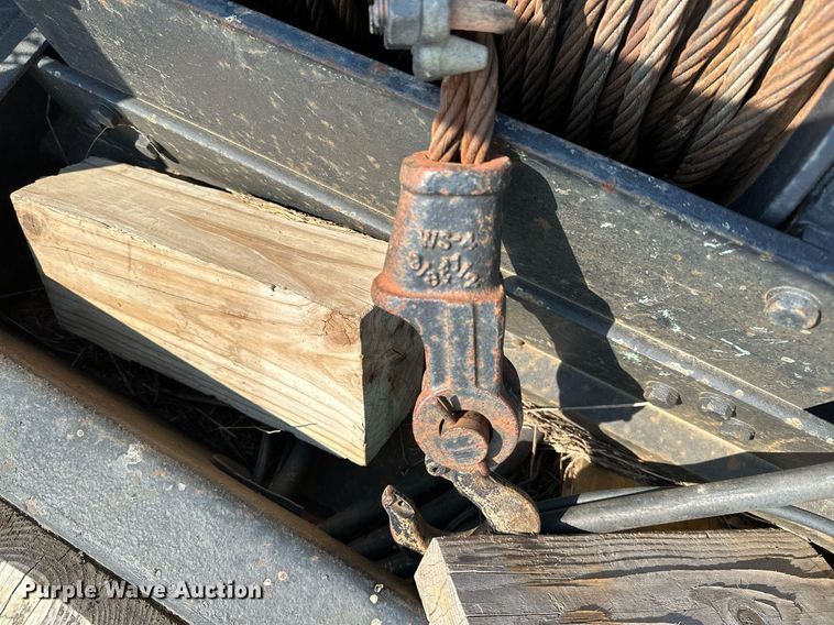 image for item OC9189 2000 Dakota Trail-EZE  drop deck equipment trailer