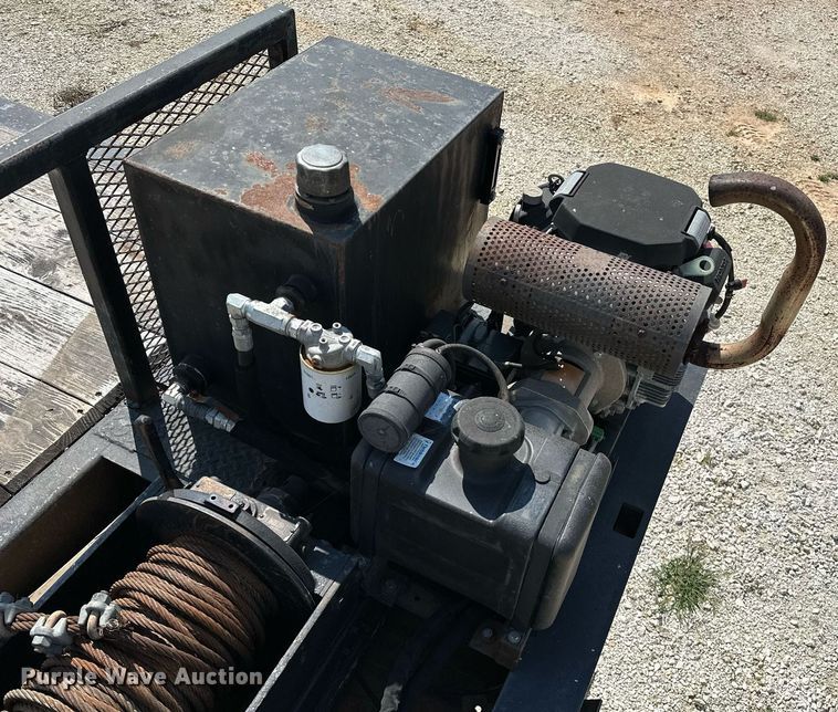 image for item OC9189 2000 Dakota Trail-EZE  drop deck equipment trailer