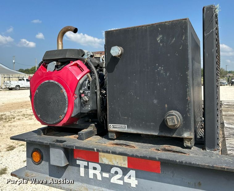 image for item OC9189 2000 Dakota Trail-EZE  drop deck equipment trailer